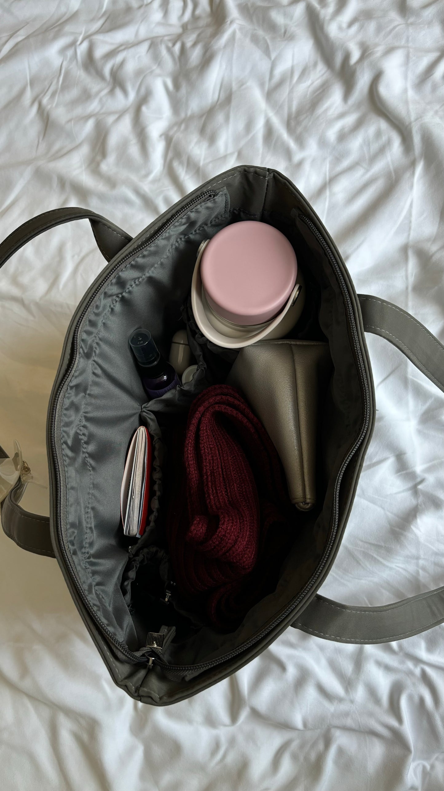 The Essential Tote - Houjicha